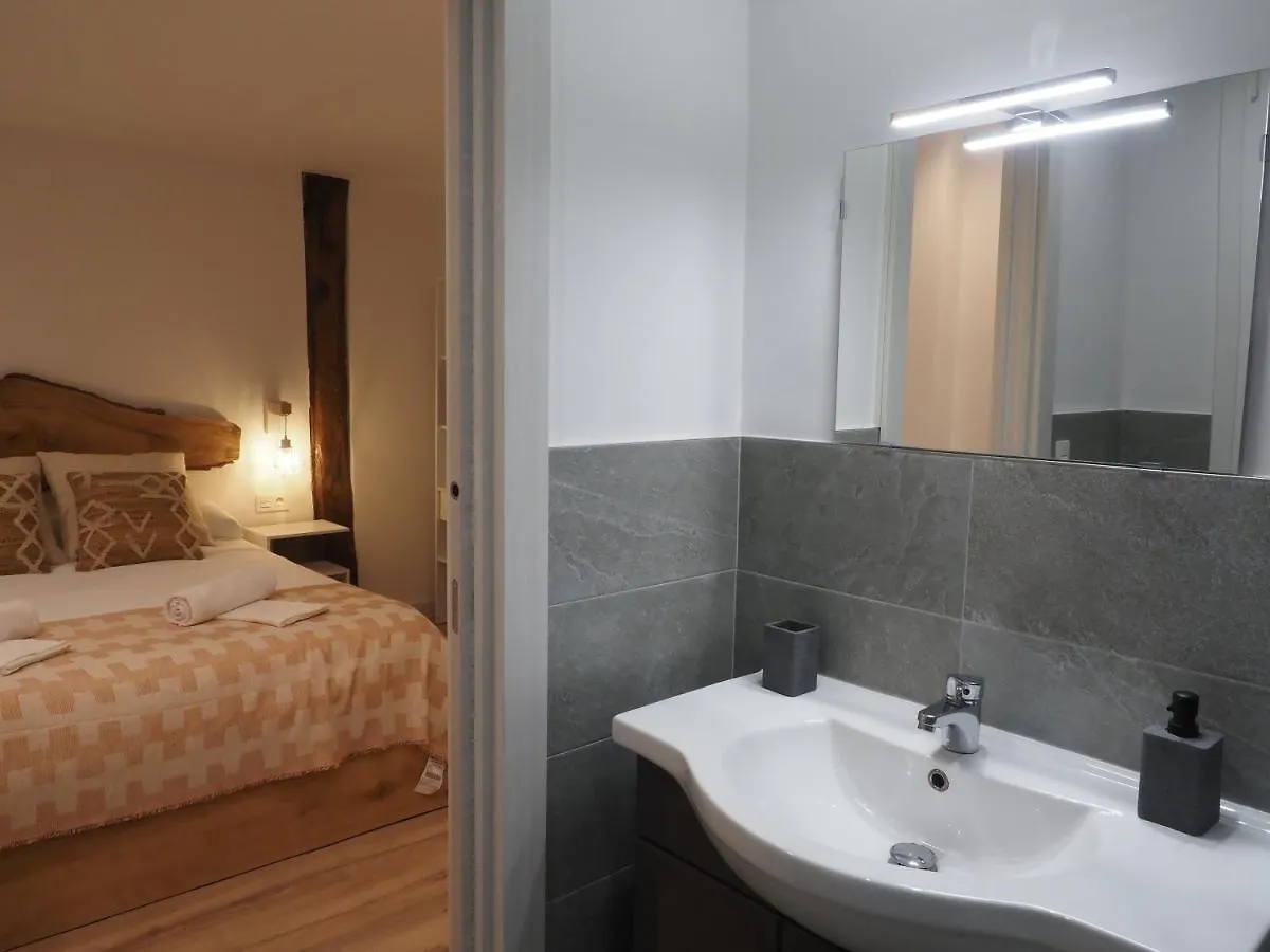Etxe Maitia Flat Ideal For Home Office And Families And Friends Bilbao 0*,  Spain